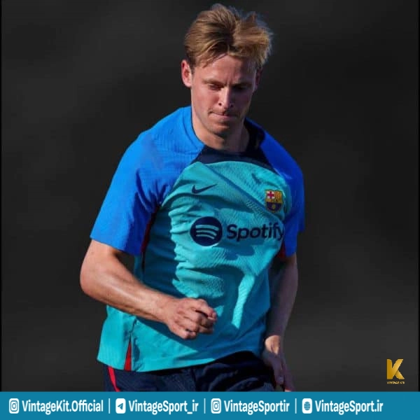 تب داغ خرید کیت فوتبال