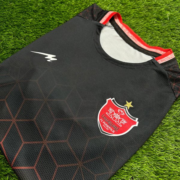 کیت دوم پرسپولیس 1403 - تصویر 3