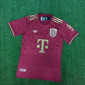 کیت 125 سالگی بایرن مونیخ