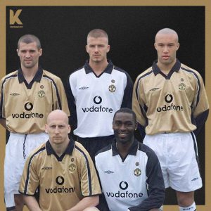 لباس پشت و روی منچستريونايتد 2001-2002