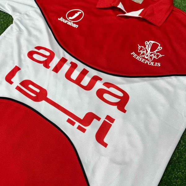 کیت اول پرسپولیس ۱۳۷۸