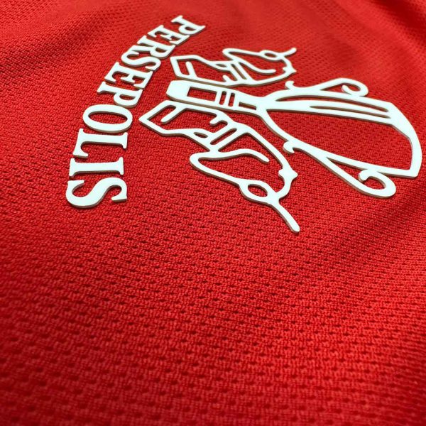 کیت اول پرسپولیس ۱۳۷۸