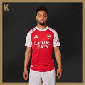 لباس اول آرسنال 2025-2026
