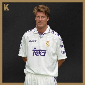 کیت اول رئال مادريد 1994-1995