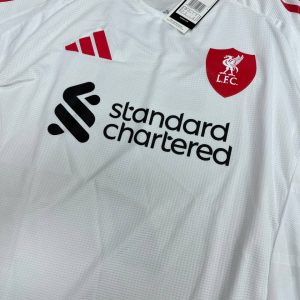 کیت دوم لیورپول‌ 2025-2026 (حراج)