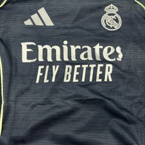 کیت دوم رئال مادرید 2025-2026 آستین بلند (حراج)