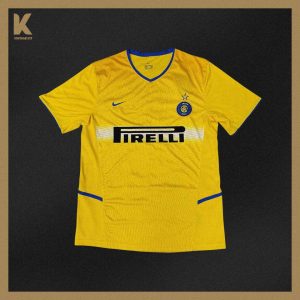 کیت سوم اینترمیلان 2002-2003